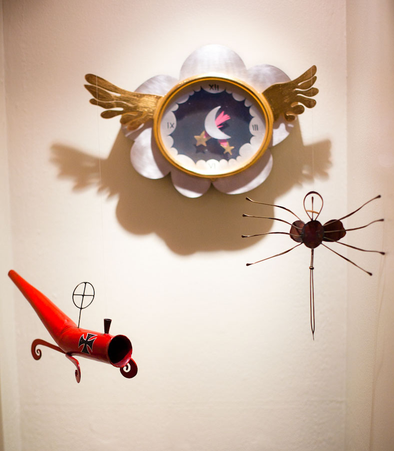 Garry Knox Bennett, Winged Clock, Red Baron, Roach clips