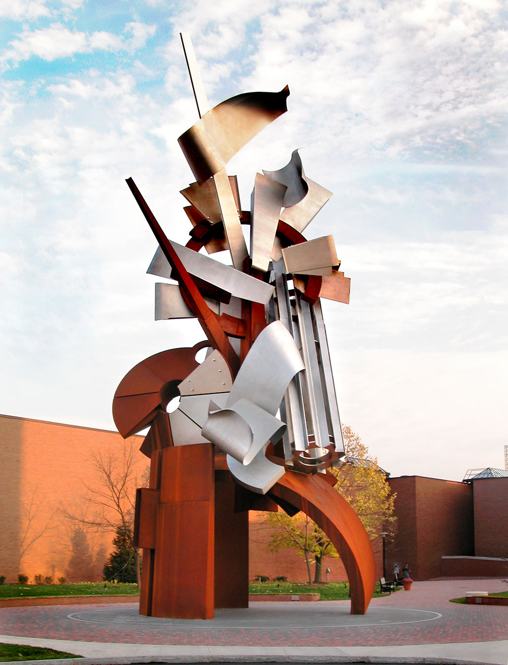 Albert Paley, Sentinel. Courtesy of Paley Studios