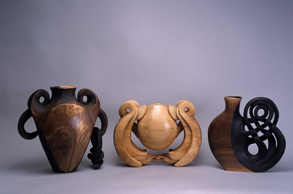 Michelle Holzapfel, Crazy 8 Vase, Guardian Angel Vase, Gordian Knot Vase, 2002 (l-r)