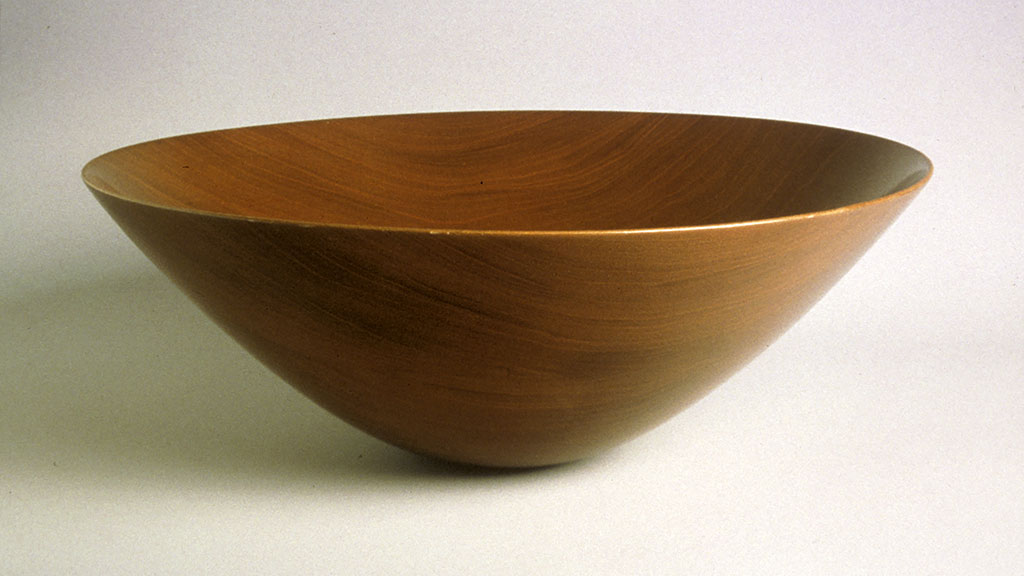 James Prestini, Wood bowl, Courtesy of the Wood Turning Center Resource Library, Wood Turning Center, PA