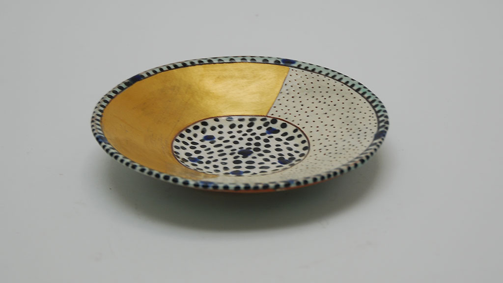 Gail Kendall, Half-Gold Dish, 2012. Madison Metro photograph