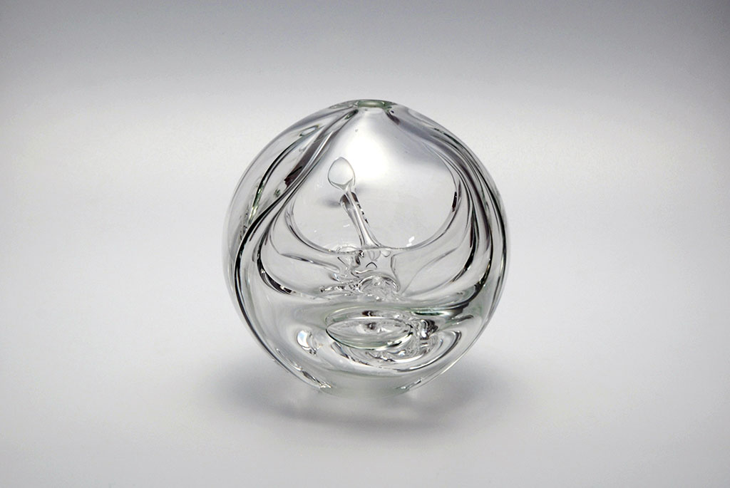 Hugh Jenkins, Sphere, glass.