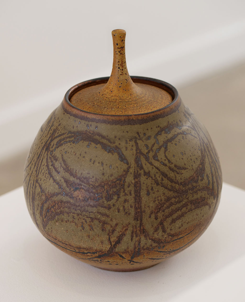 Tom McMillin, Lidded Vessel, 1960, California Visionaries: Seminal Studio Craft, Featuring Works from the Forrest L. Merrill Collection