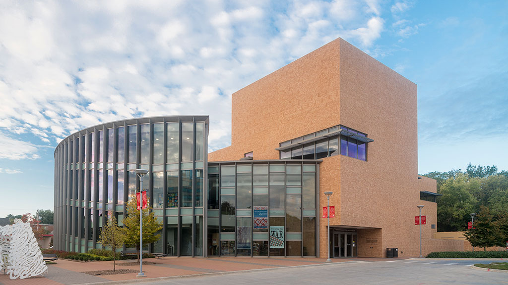 International Quilt Museum