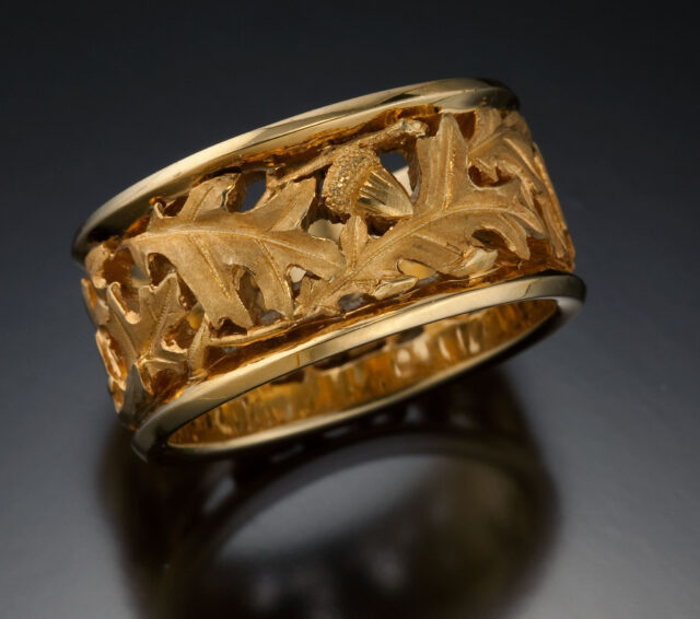 Tom Herman, Scarlet Oak Band. Courtesy of the artist. JEWELRY episode of Craft in America