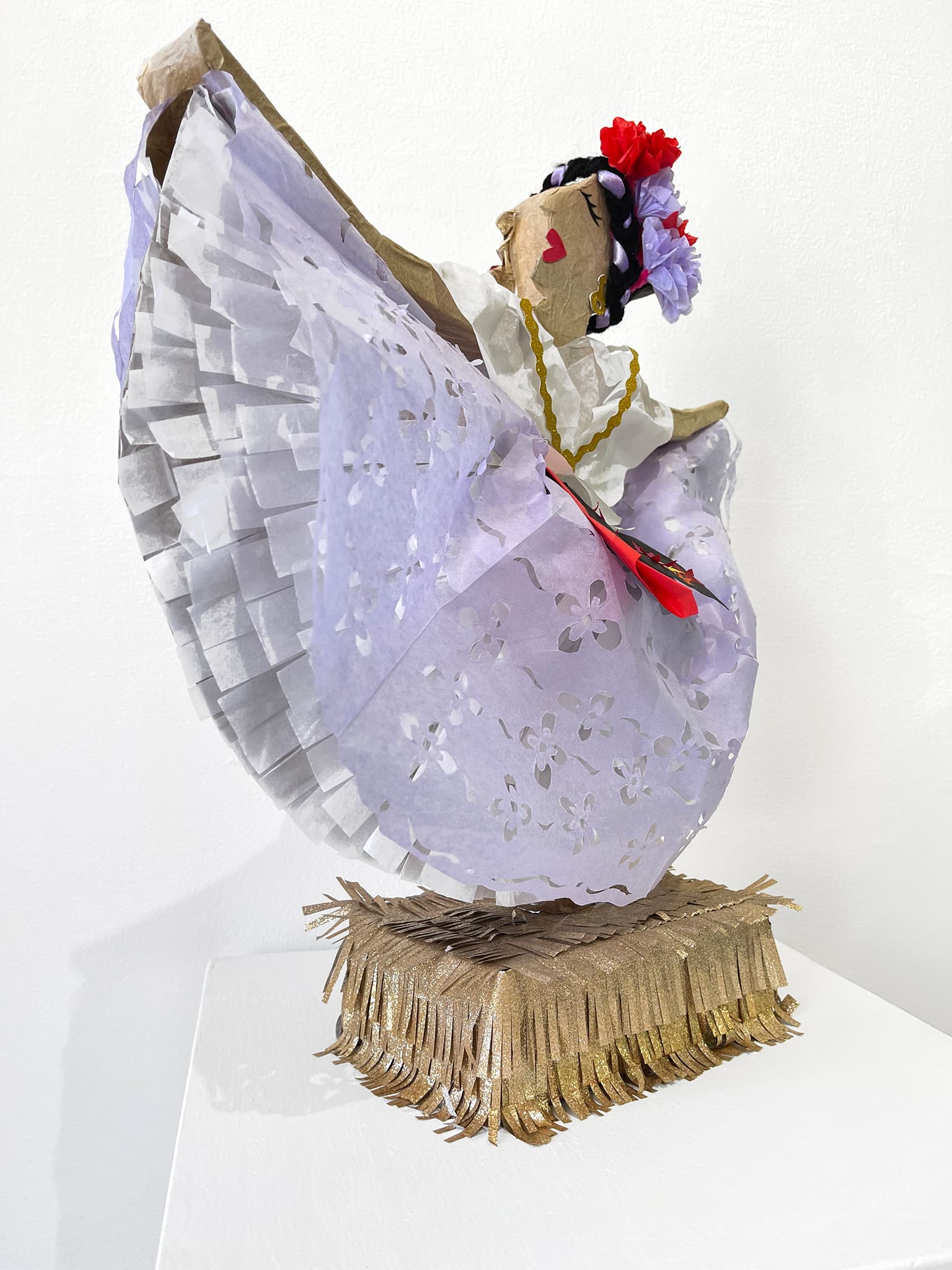 Craft in America, Piñatas