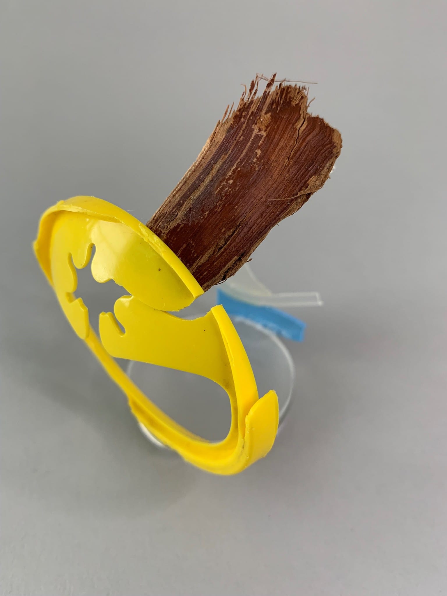 Tibbie Dunbar, Assemblage Untitled (yellow, brown, blue), Craft in America